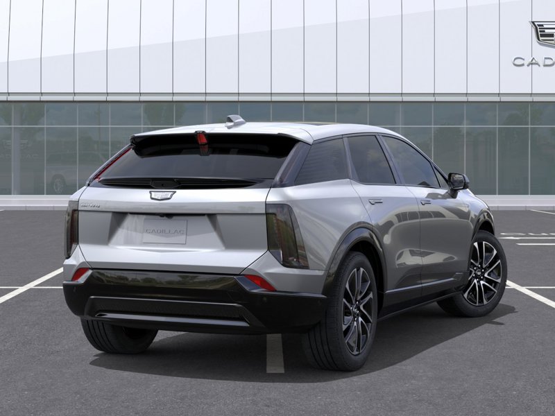 2027 Cadillac OPTIQ Sport 4dr Sport Electric [3]