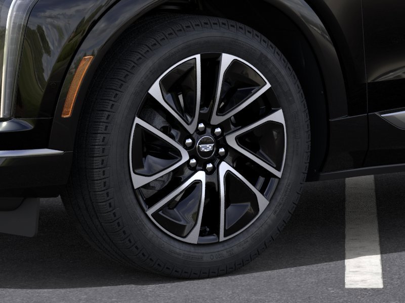 2027 Cadillac OPTIQ Premium Sport 4dr Premium Sport Electric [8]