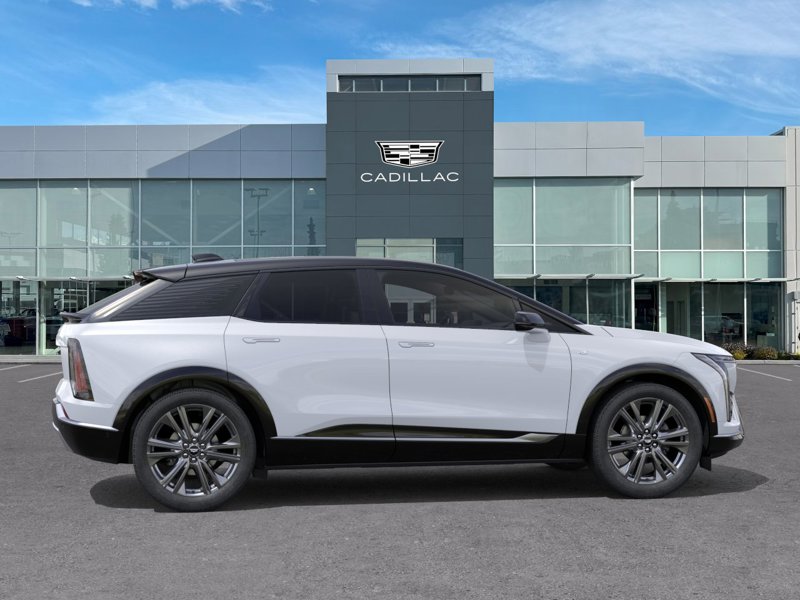 2027 Cadillac OPTIQ Premium Sport 4dr Premium Sport Electric [4]