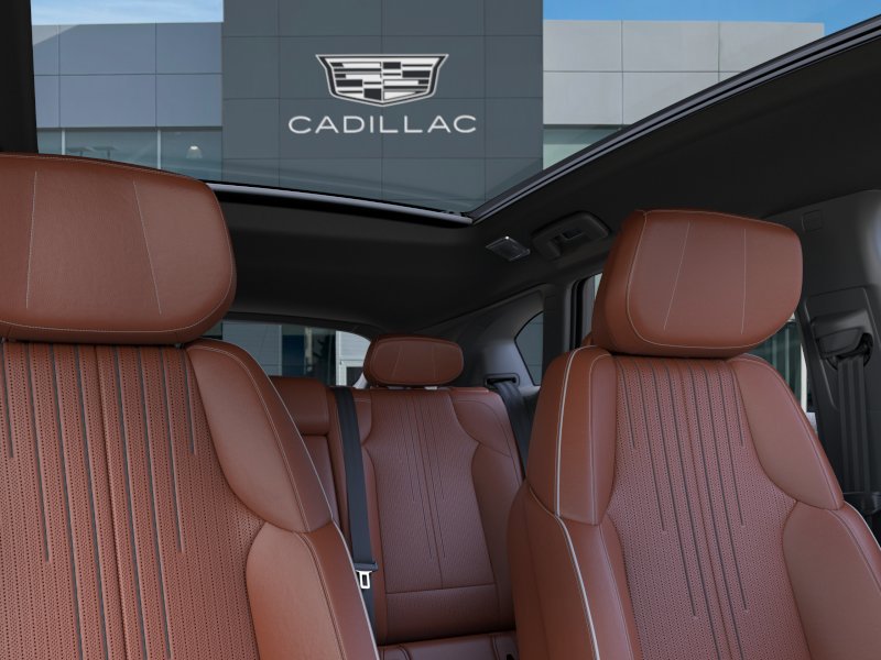 2027 Cadillac OPTIQ Premium Sport 4dr Premium Sport Electric [23]