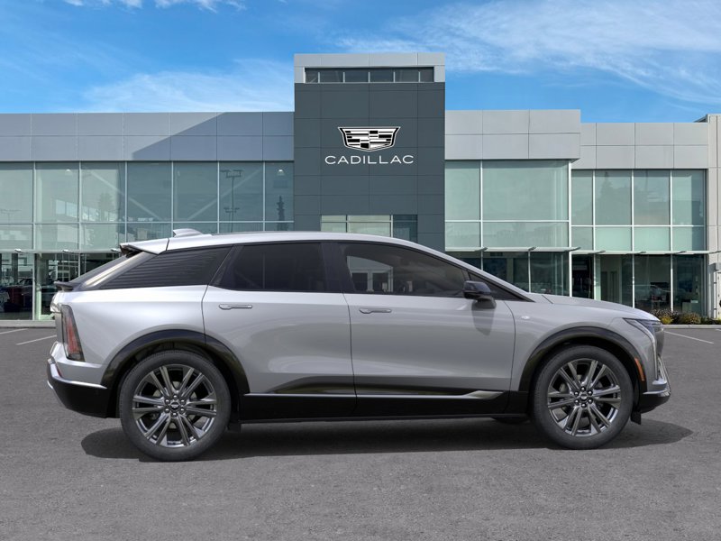 2027 Cadillac OPTIQ Premium Sport 4dr Premium Sport Electric [4]
