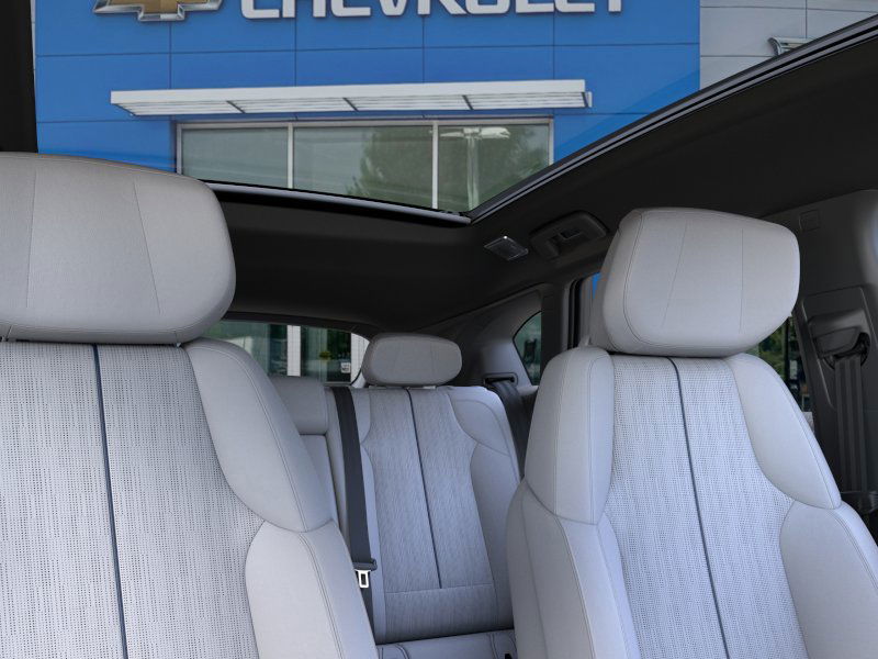 2026 Cadillac OPTIQ Premium Sport 4dr Premium Sport Electric [23]