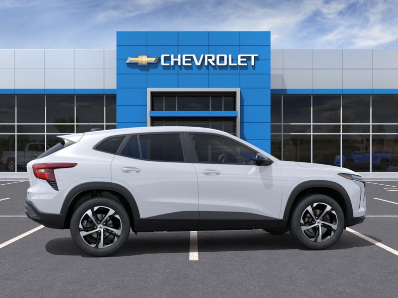 2026 Chevrolet Trax 1RS FWD 4dr 1RS Turbocharged Gas 3-Cyl 1.2L/ [4]