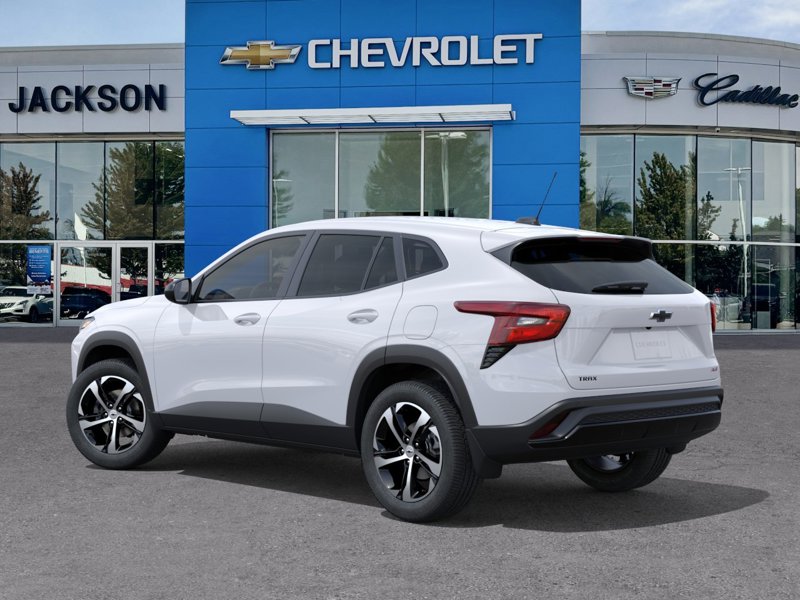 2026 Chevrolet Trax 1RS FWD 4dr 1RS Turbocharged Gas 3-Cyl 1.2L/ [2]