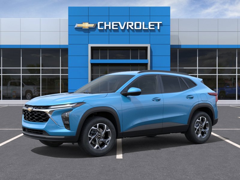 2026 Chevrolet Trax LT FWD 4dr LT Turbocharged Gas 3-Cyl 1.2L/ [1]