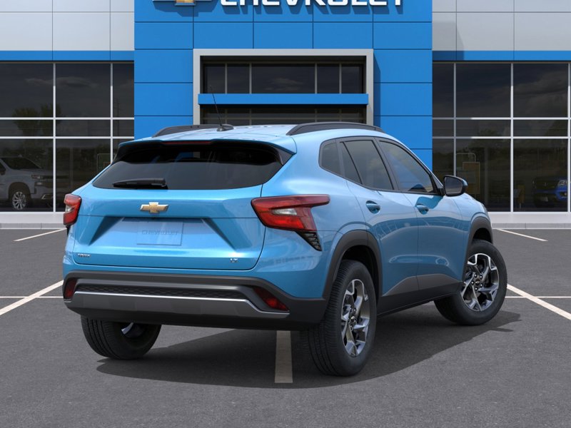 2026 Chevrolet Trax LT FWD 4dr LT Turbocharged Gas 3-Cyl 1.2L/ [3]