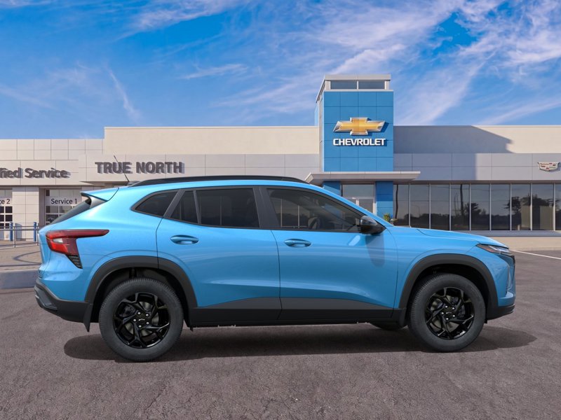 2026 Chevrolet Trax LT FWD 4dr LT Turbocharged Gas 3-Cyl 1.2L/ [4]