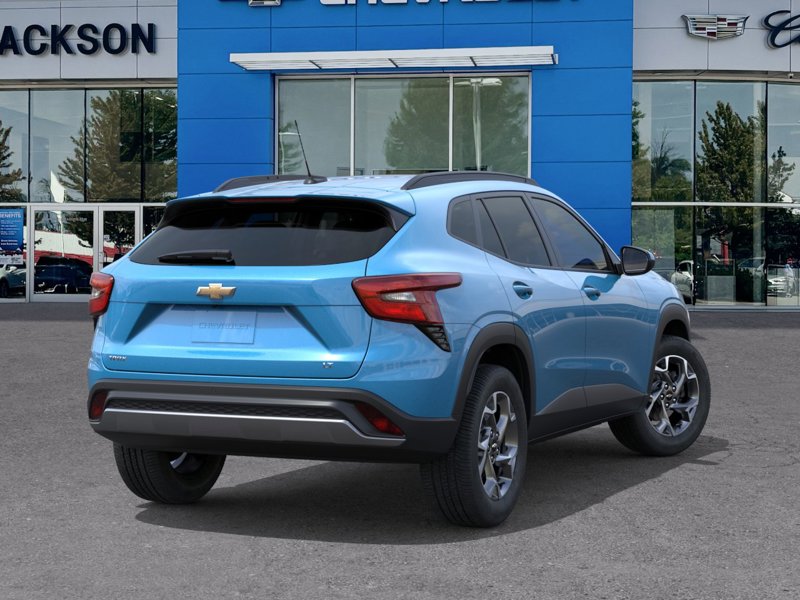 2026 Chevrolet Trax LT FWD 4dr LT Turbocharged Gas 3-Cyl 1.2L/ [3]