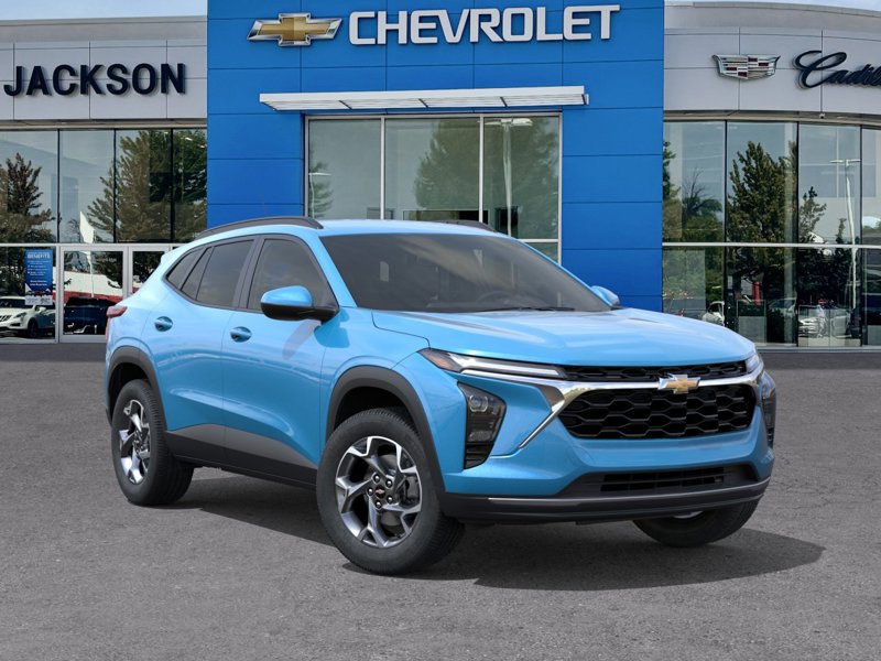 2026 Chevrolet Trax LT FWD 4dr LT Turbocharged Gas 3-Cyl 1.2L/ [6]
