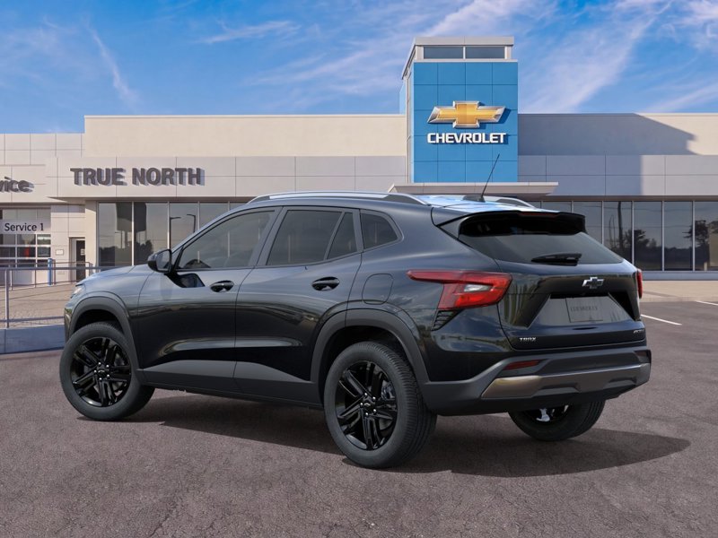 2026 Chevrolet Trax ACTIV FWD 4dr ACTIV Turbocharged Gas 3-Cyl 1.2L/ [2]
