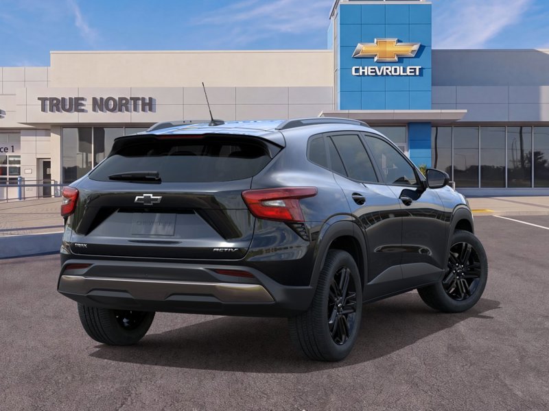 2026 Chevrolet Trax ACTIV FWD 4dr ACTIV Turbocharged Gas 3-Cyl 1.2L/ [3]