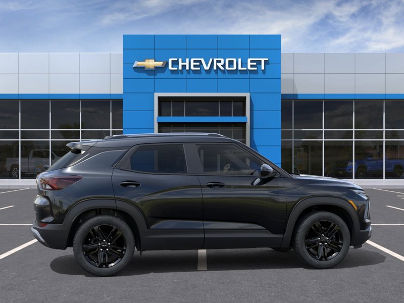 2026 Chevrolet Trailblazer LT AWD 4dr LT Turbocharged Gas I3 1.3L/ [4]