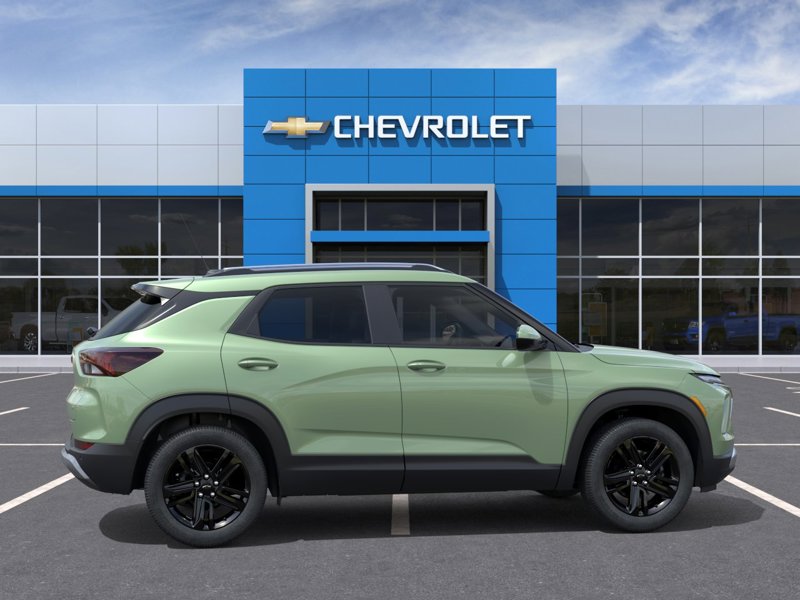 2026 Chevrolet Trailblazer LT AWD 4dr LT Turbocharged Gas I3 1.3L/ [4]
