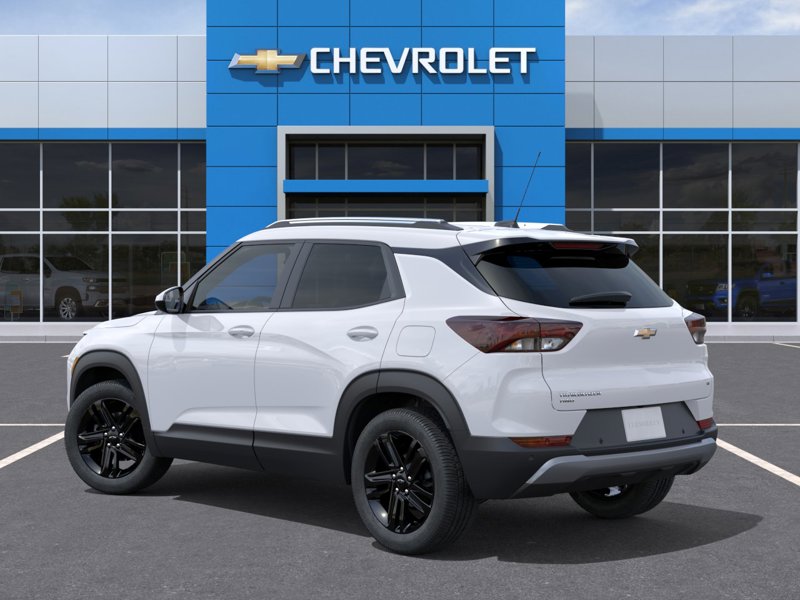 2026 Chevrolet Trailblazer LT Conv/Midnight Edition Pkg AWD 4dr LT Turbocharged Gas I3 1.3L/ [2]